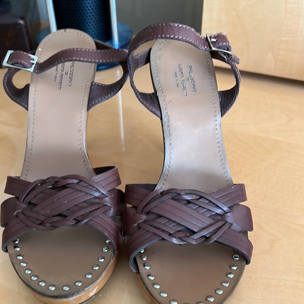 PHILOSOPHY heels size 8 - 38 wood leather